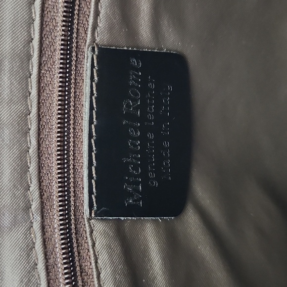 Michael Rome genuine leather snake print purse - Picture 10 of 11